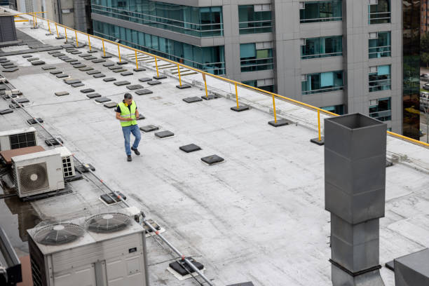 Best Commercial Roofing Services  in Newburgh Heights, OH